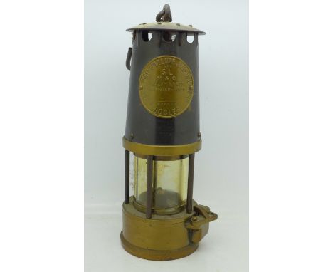 An Eccles Type SL miner's lamp