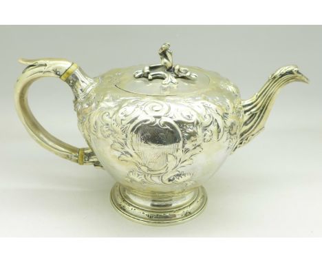 A 19th Century silver teapot, London 1836, maker CF, Charles Fox II, 635g