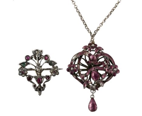An Austro-Hungarian gem set pendant/brooch, height 26.9mm, and an Art Nouveau lilac enamel pendant necklace, chain length 44c