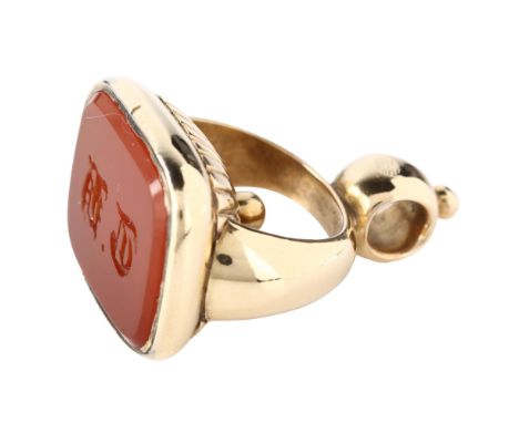 An Antique carnelian seal fob, intaglio carved with initials, in unmarked gold mount, seal length 19.7mm, fob height 30mm, 14