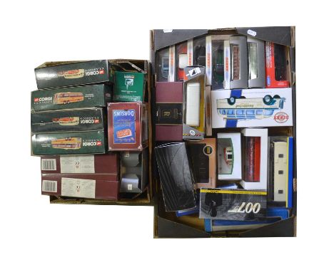 Modern die-cast models, thirty-one models including Dinky/Matchbox series cars; Corgi CC06804 1937 Rolls-Royce Sedance DeVill