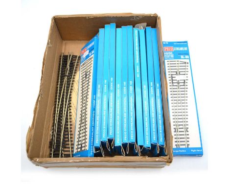 Peco OO gauge model railway track points, four-teen SL-88 and SL-89 left and right hand, all but two are boxed.