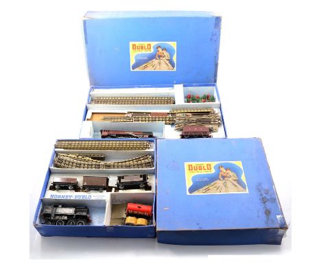 Hornby Dublo OO gauge model railways, a quantity to include EDP2 passenger train set with 'Duchess of Atholl' locomotive; EDG