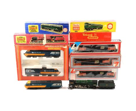 OO gauge model railways, mixed selection including R426 InterCity 125 train pack (missing passenger coach); loose Hornby Inte