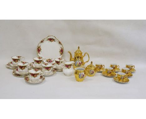 Royal Albert 'Old Country Roses' part tea service to include six teacups and saucers, cream jug, side plates and serving plat