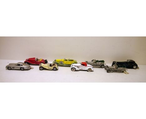 Quantity of loose Franklin Mint precision models to include 2 x 1907 Rolls Royce 'The Silver Ghost', 1970 Duesenberg Derham T