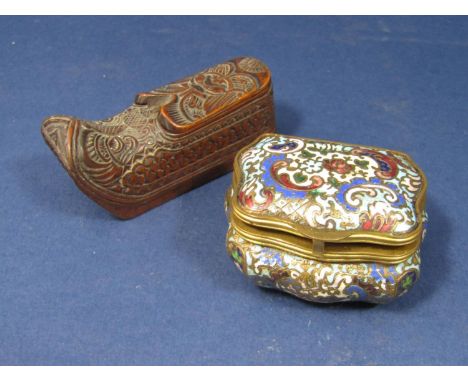 19th century Chinese timber snuff box in the form of a shoe, with carved detail and a small brass and inlaid enamel trinket b