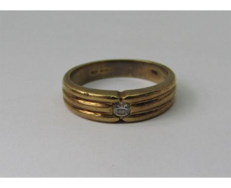 18ct diamond solitaire band ring, size O/P, 5.1g 