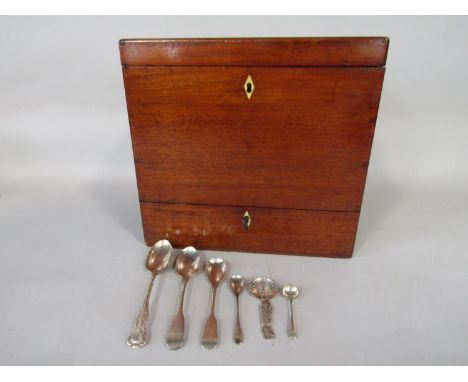 19th century mahogany box, the hinged lid containing three tiered trays over a single drawer, the contents being a selection 