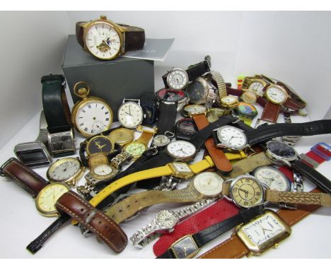 A large collection of various vintage watches to include a boxed Globenfeld Chronograph watch with box and papers 