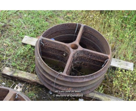 SET OF FOUR CAMBRIDGE ROLLER RINGS (NORMALLY USED FOR SHEPHERDS HUTS)