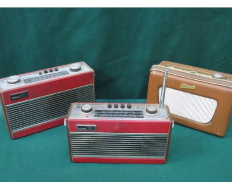 THREE VINTAGE ROBERTS RADIOS 