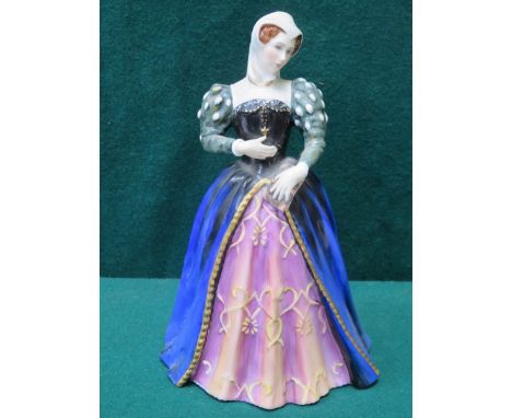 ROYAL DOULTON GLAZED CERAMIC FIGURE- MARY, QUEEN OF SCOTS, HN3142 