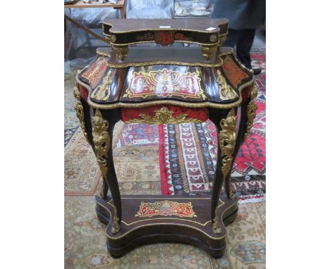 GOOD QUALITY GILDED BOULLE WORK AND ORMOLU MOUNTED FRENCH STYLE BRACKET CLOCK STAND 