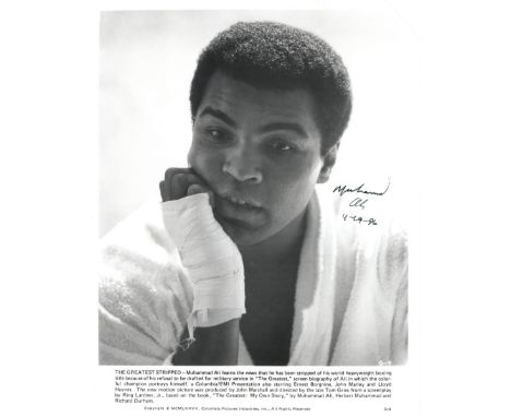ALI MUHAMMAD: (1942-2016) American Boxer, World Heavyweight Champion. A good signed 8 x 10 photograph of Ali in a head and sh