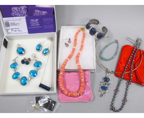 Lapis Lazuli Collet Set Cuff Bangle, Gemporia titanium blue drusy "925" necklace and stud earrings, each with Certificate of 