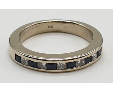 18ct White gold half eternity ring with inset sapphire and diamonds, 4.9g and size K. 