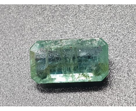 2.72 Ct Earth mined Emerald. rectangular step. ITLGR certified 