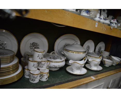 A comprehensive Spode Chatham dinner service.
