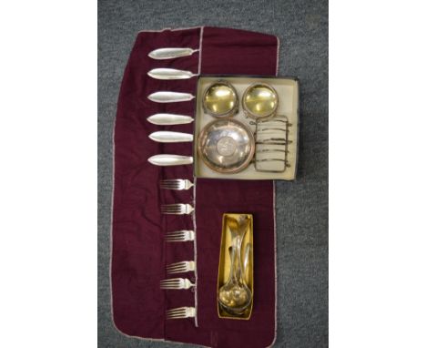 Silver items to include sauce ladle, fish knives and forks, a pair of salts etc.
