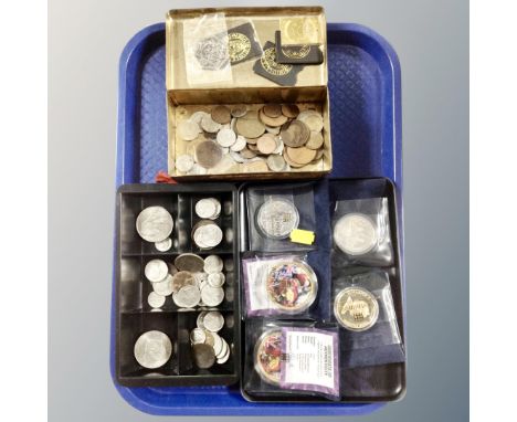 A tray of commemorative gold plated coins, £5 coins, 20th century American and British coins, Arsenal Leeds centenary medal.