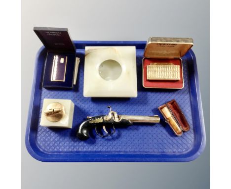 An onyx ashtray and table lighter, cheroot, Ronson electronic lighter, Diplomat Swiss made lighter, further Japanese lighter 