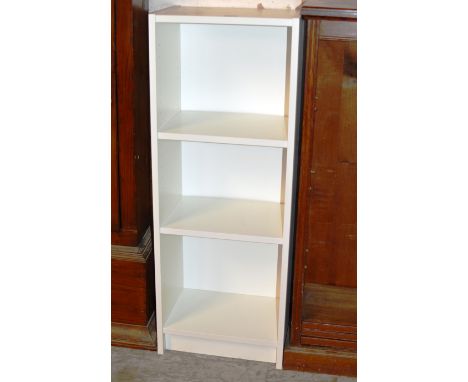 MODERN SHELF UNIT     