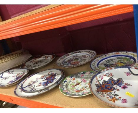 Group of china to include early 19th century Spode and Copeland &amp; Garrett 'Tobacco leaf' pattern plates, early 19th centu
