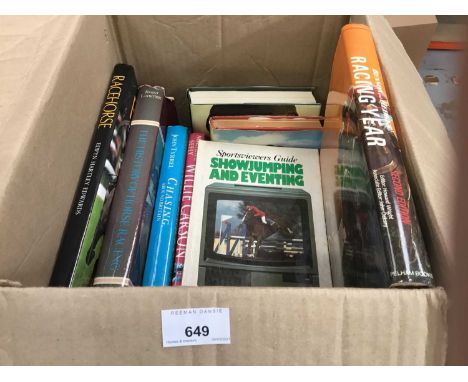 Lot horse and hunting related books and lot records