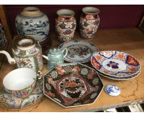 Oriental ceramics to include 19th century Cantonese, 18th century Chinese imari dish, blue and white ginger jar, sundriesCond