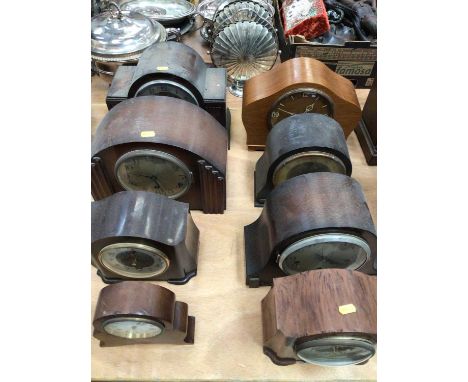Group of eight Edwardian and later mantel clocks (8)