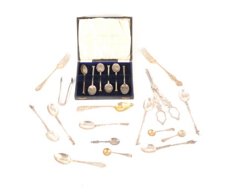 Set of six nail head teaspoons, Turner &amp; Simpson Ltd, Birmingham 1925, cased, approximate weight 1.8oz, part set of six E