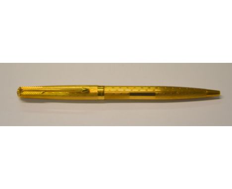 An 18ct yellow gold engine turned Parker ballpoint pen Condition Report No damage or repair, no engraving or initials, small 