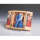 Kl. klappbarer Hausaltar m. 2 Flügeln (20. Jahrhundert), Holz, Darstellung Mutter Gottes<