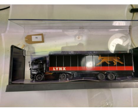 Manufacturer  - Corgi | Description - ERF EC Box Trailer - Lynx Express | Stock Code - 75001 | Notes - GC - Case worn| Scale 