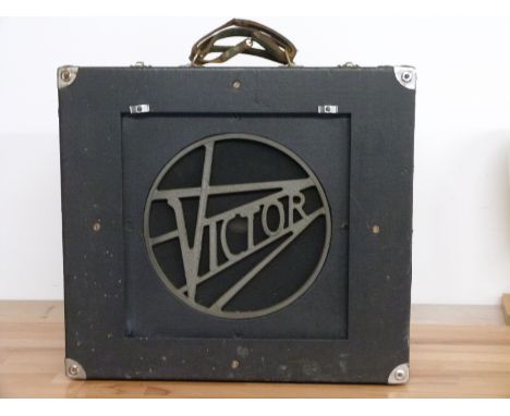 Four cine film projectors comprising Victor 16mm with Victor Vitavox speaker, Kalee 16mm, Noris Norisound 320 and Silwa Sonik