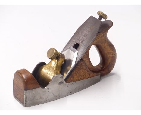 Norris London vintage 2.5 inch woodworking boat plane marked Norris London to blade clamp, adjuster knob and blade length 24c