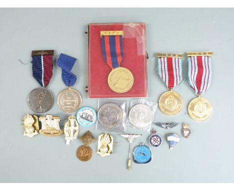 A small collection of military ephemera including enamel badges, commemorative medals etc&nbsp;