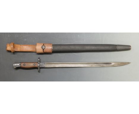 British Army 1907 pattern bayonet by Wilkinson, complete with leather scabbard and frog, blade length 43cm&nbsp;