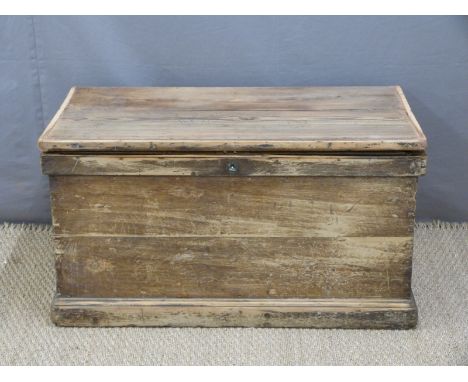 A 19thC pine trunk or coffer with drawers to one end, L89 x D50 x H48cm