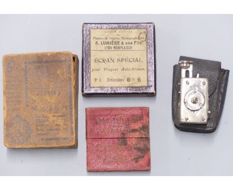 Boxed Watkins Bee exposure meter, Ferdox self timer and two filters