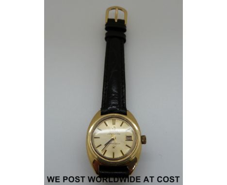 Omega Constellation automatic chronometer ladies wristwatch, baton numerals, date aperture in yellow metal and steel case on 