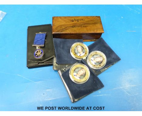 Three portrait commerative crowns, a Jerusalem stamp box and silver medal