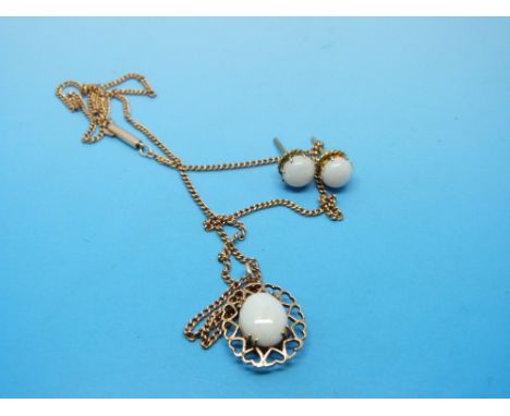 A 9ct gold necklace, 9ct gold pendant set with an opal and a pair of 9ct gold earrings set with opals