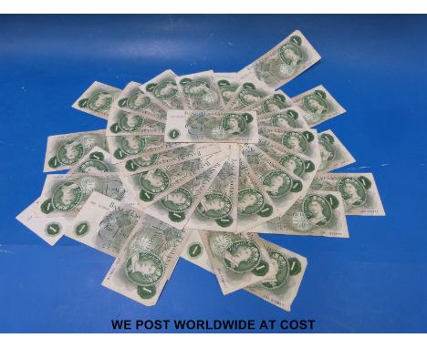 Thirty two circulated pre-decimal Bank of England one pound notes L K O'Brien