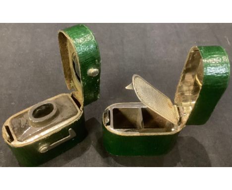 A late Victorian green morocco travelling inkwell and vesta, c.1900 