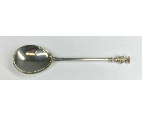 EDWARDIAN SILVER APOSTLE SPOON, with fig shaped bowl, rattail back and apostle terminal to square stem, Haseler Brothers, Che
