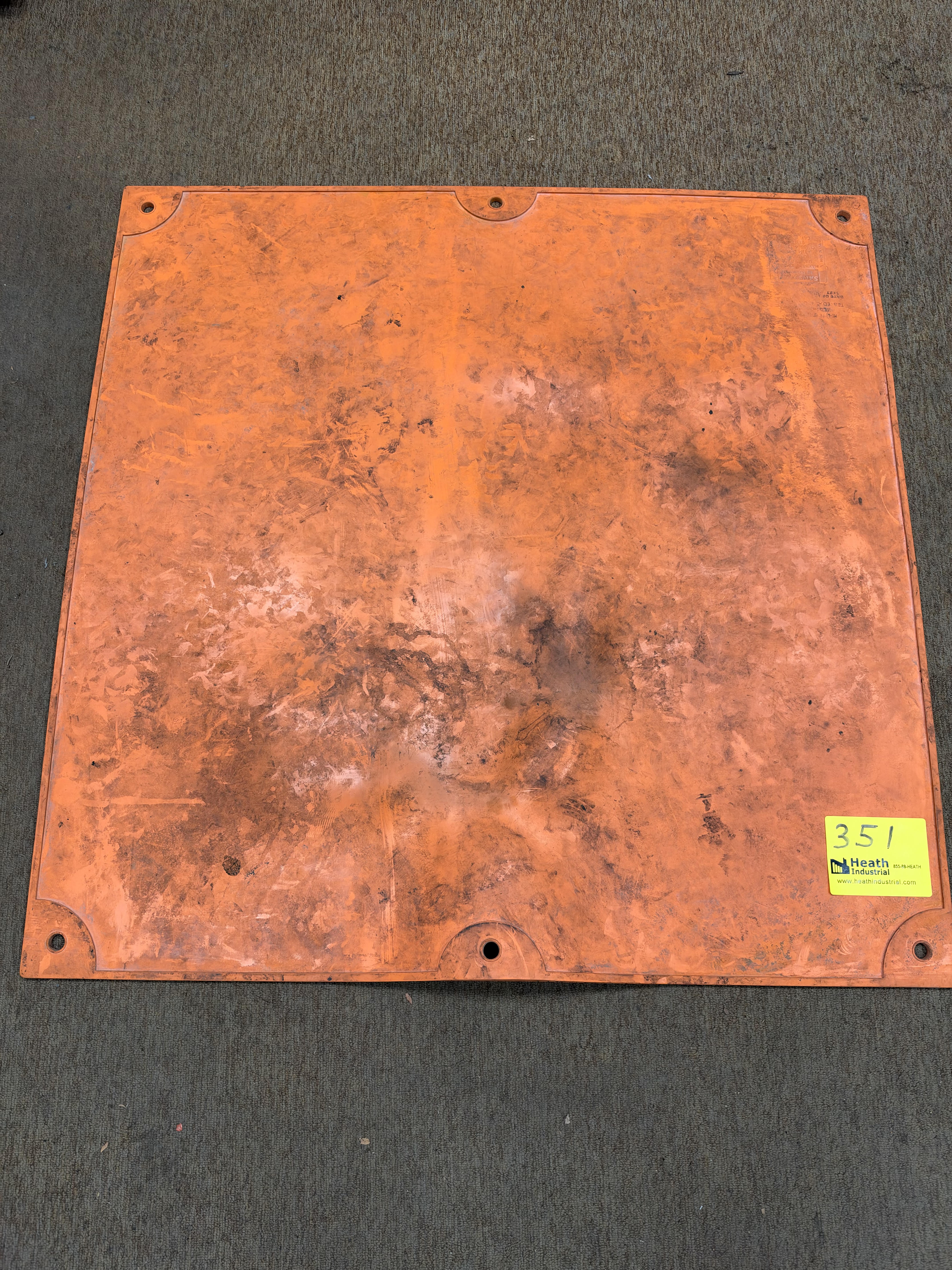 Lot 351