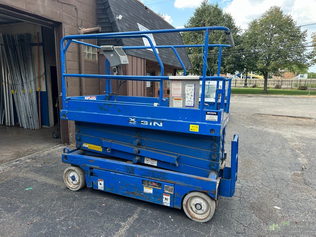 Lot 211