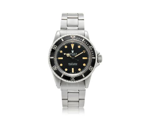 ROLEX SUBMARINER REF. 5513, 70S Case: signed, n. 2813977, three-body in stainless steel, screwed caseback marked 5513 and III